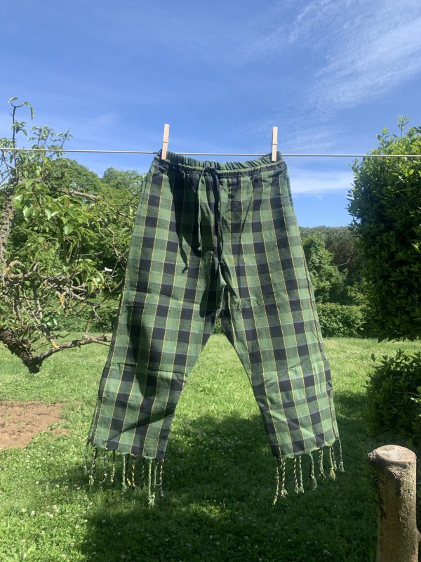 EVERYWHERE fringed GREEN tartan pants